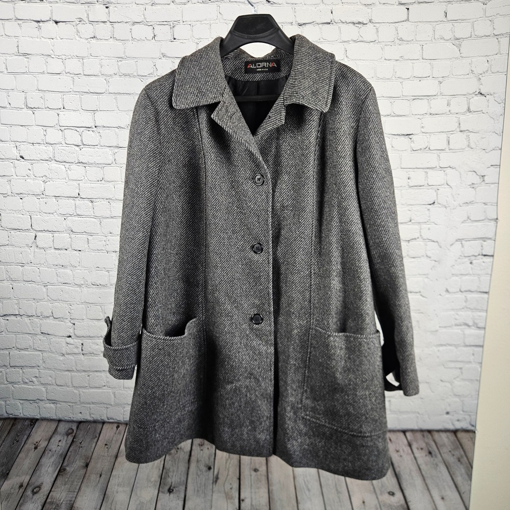 Alorna Grey Herringbone Wool Blend Coat Made in USA Plaid Scarf Detail XL